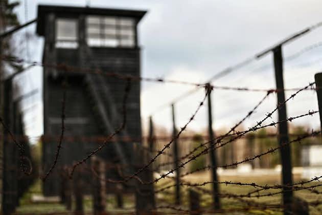 Tour in inglese del campo di concentramento di Stutthof con prelievo dall'hotel di Danzica