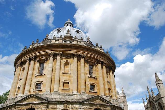 Cotswolds Villages and Oxford Full Day Tour from London