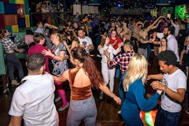 Valencia Salsa Lovers dancing experience