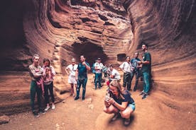 The Red Canyon Tour - Small Groups Trip with Local Products Tasting ツ