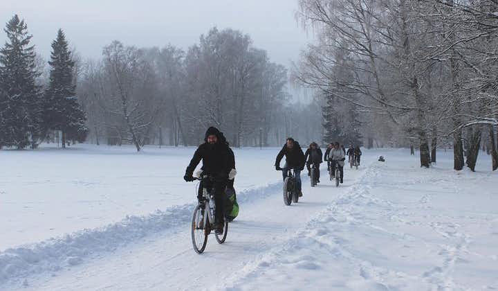 Tour invernale in bici di Tallinn con fermata al caffè