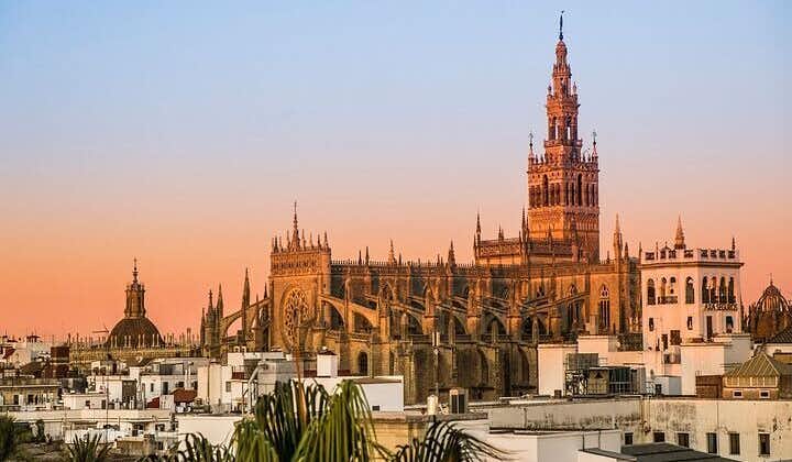 Complete tour to Seville with Tapas Route and hotel pickup