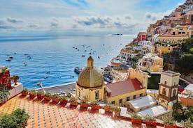 Transferências fáceis e rápidas de Positano para Nápoles ou vice-versa