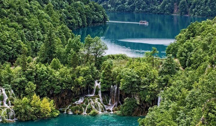 Plitvice Lakes Day Tour with panoramic Boat ride -TICKET INCLUDED