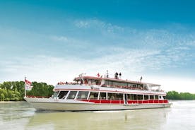 Bootsfahrt auf der Donau mit Abendessen und Wiener Liedern in Wien