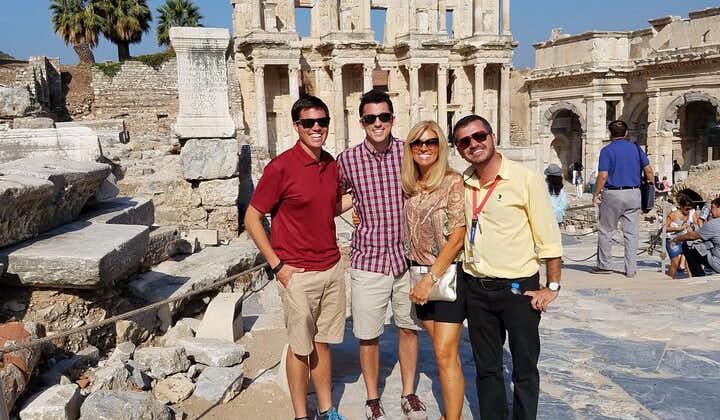 Kusadasi Shore Excursion: Ephesus Private Tour from Kusadasi Ephesus Port 