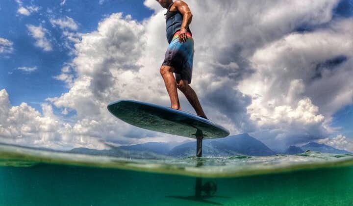 Elektrisk flyvende surfbræt privat lektion på Lago di Garda