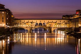Electric Bike Night Tour i Florens med fantastisk utsikt från Michelangelo-torget