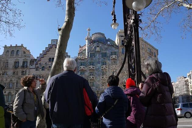 Private Modernism Walking Tour in Barcelona