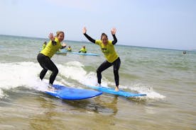 Surf lektion på Praia de Carcavelos