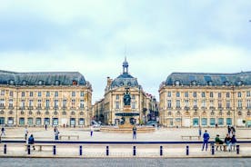 Exclusive Private Guided Tour through the History of Bordeaux with a Local
