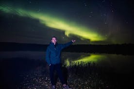 Northern lights hunting+bbq with Local guide; Small group experience