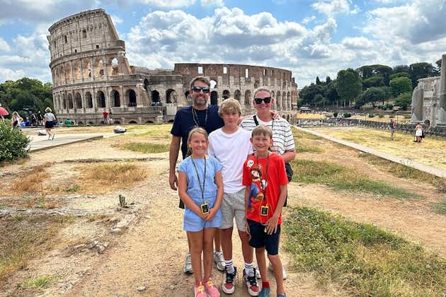 Mamma Mia! Skip-the-Line Colosseum & Roman Forum Tour w Kid-Friendly Activities