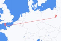 Flyreiser fra Alderney, Guernsey til Warszawa, Polen