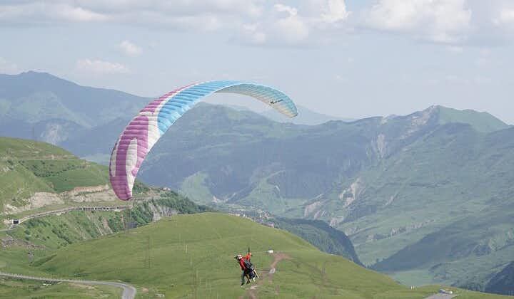 Private Paragliding Experience in Georgia with Transfer