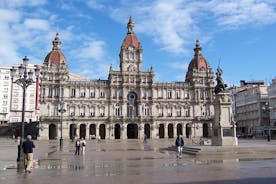 Recorrido privado de 3,5 horas por la ciudad de La Coruña con conductor y guía turístico oficial
