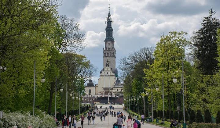 Jasna Gora & Black Madonna Private Tour from Lodz with Lunch 