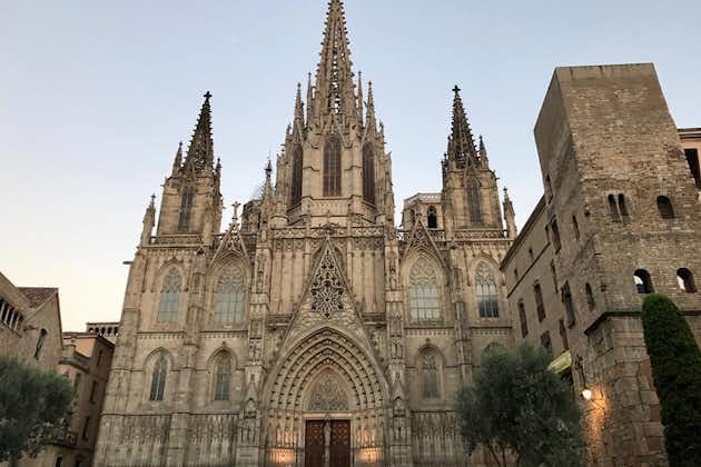 Gothic Quarter Private Tour with Sagrada Familia Skip the Line