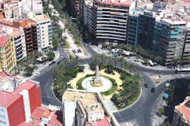 Découvrez les points forts de la ville d'Alicante lors d'une visite privée d'une journée