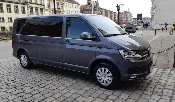 Private Departure Transfer: Hotel to Wroclaw Airport