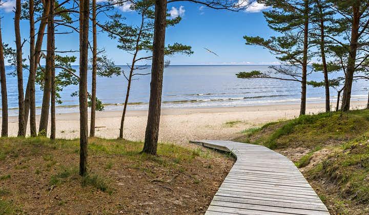 Privater Ganztagesausflug von Riga nach Jurmala, Fischerdörfer und Naturpfade