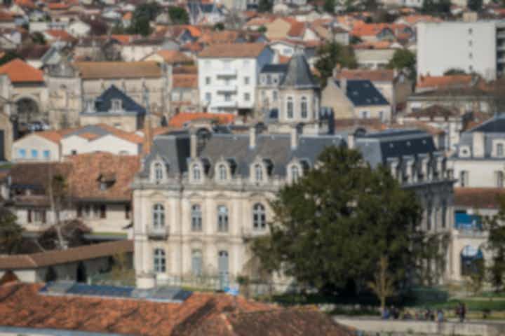 Convertibles for rent in the city of Angouleme