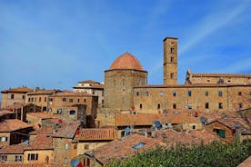 PRIVATE TOUR: Ganztägig in Volterra & San Gimignano mit Weinprobe