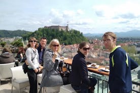 Experiencia culinaria eslovena en Ljubljana - grupo pequeño - tour