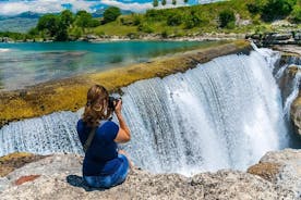 Ostrog-klostret - Niagara-vattenfall och Skadar Lake National Park