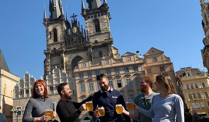 Prags pubar historisk rundtur med drycker ingår