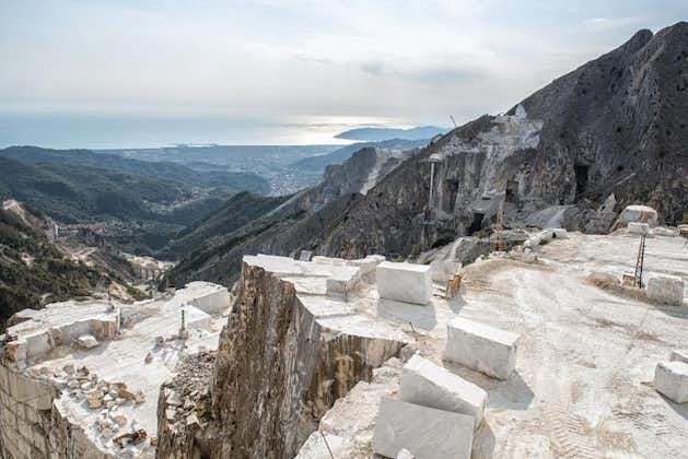 Carrara Marble: discover the history of the famous white gold