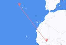 Loty z Bamako, Mali na wyspę Flores, Portugalia