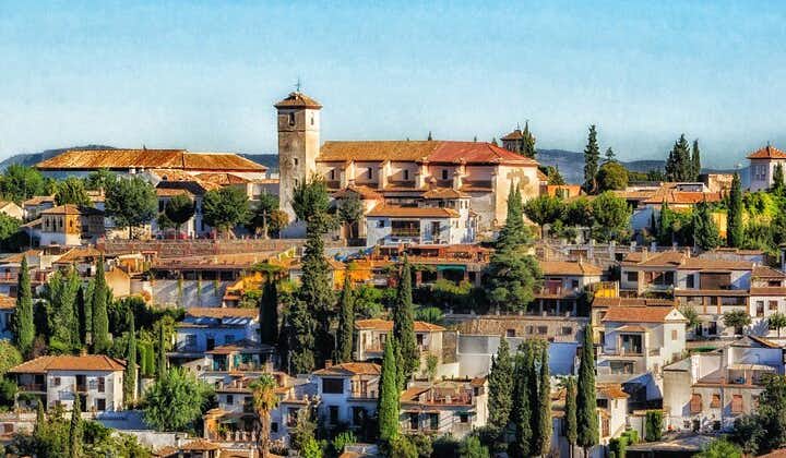 Granada Scavenger Hunt and Best Landmarks Self-Guided Tour