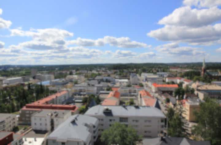 Coches medianos de alquiler en Mikkeli, Finlandia
