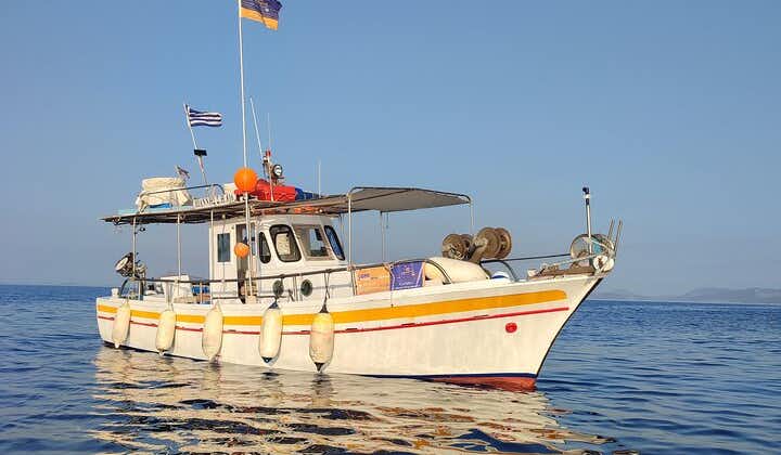 Experiencia de día completo de pesca y navegación en Hydra
