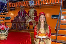 Istanbul Bosphorus Dinner Cruise mit türkischer Show