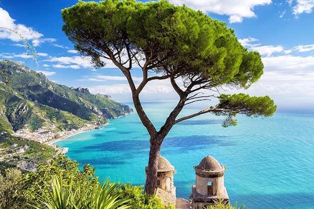 Excursión privada de día completo a la costa de Amalfi en coche