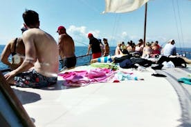4-timers bådtur med fiskeri, frokost og ubegrænset drinks i Nessebar