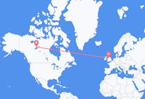 Flyreiser fra Yellowknife, Canada til Liverpool, England