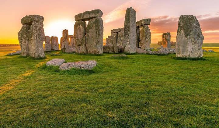 Stonehenge and Bath - Day Tour from Brighton