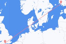 Fly fra Åbo til Southampton