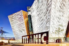 Tur fra Dublin til Giant's Causeway, Belfast, Titanic Experience og Dark Hedges