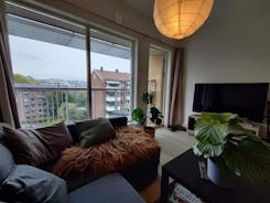 Spacious And Cozy Study Apartment with Balcony