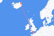 Flyreiser fra Egilsstaðir, Island til Saint Helier, Jersey