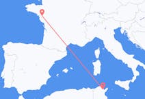 Flyrejser fra Tunis til Nantes