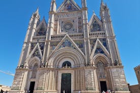 Montepulciano Wine Tasting and Orvieto Private Day Tour from Rome