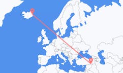 航班从土耳其马尔丁市到埃伊尔斯塔济市，冰岛塞尔