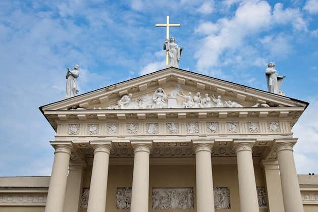 Caccia al tesoro di Vilnius e tour autoguidato dei migliori monumenti