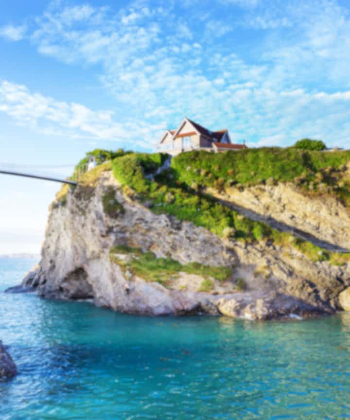 Flights from Asturias, Spain to Newquay, the United Kingdom