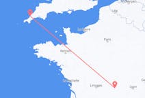Flyreiser fra Clermont-Ferrand, Frankrike til Newquay, England